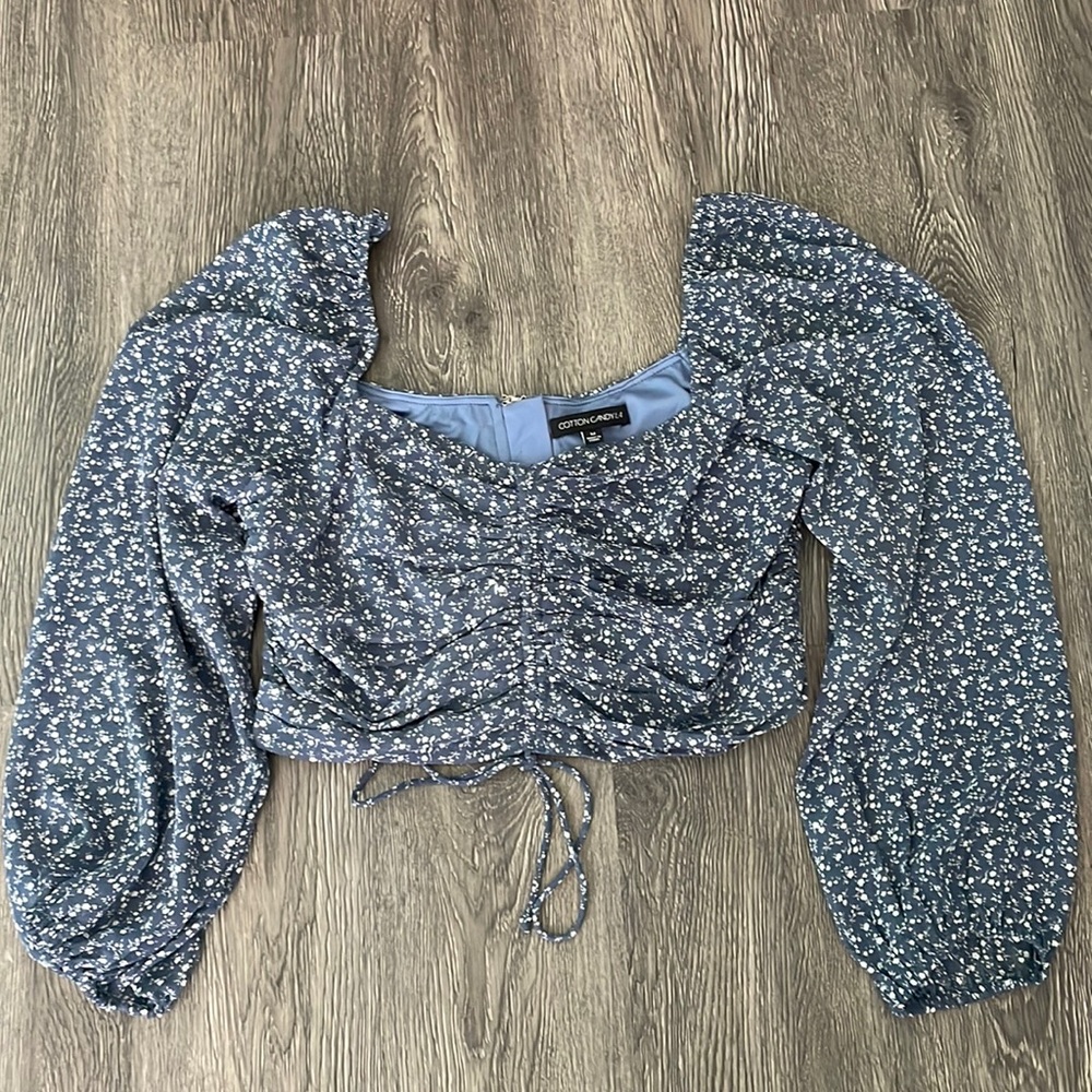 Cotten candy L.A size Medium blue blouse